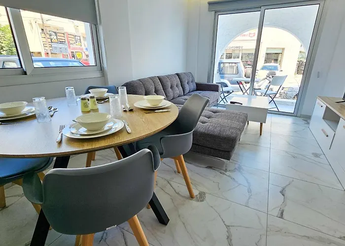 Urban Comfort Apartment
